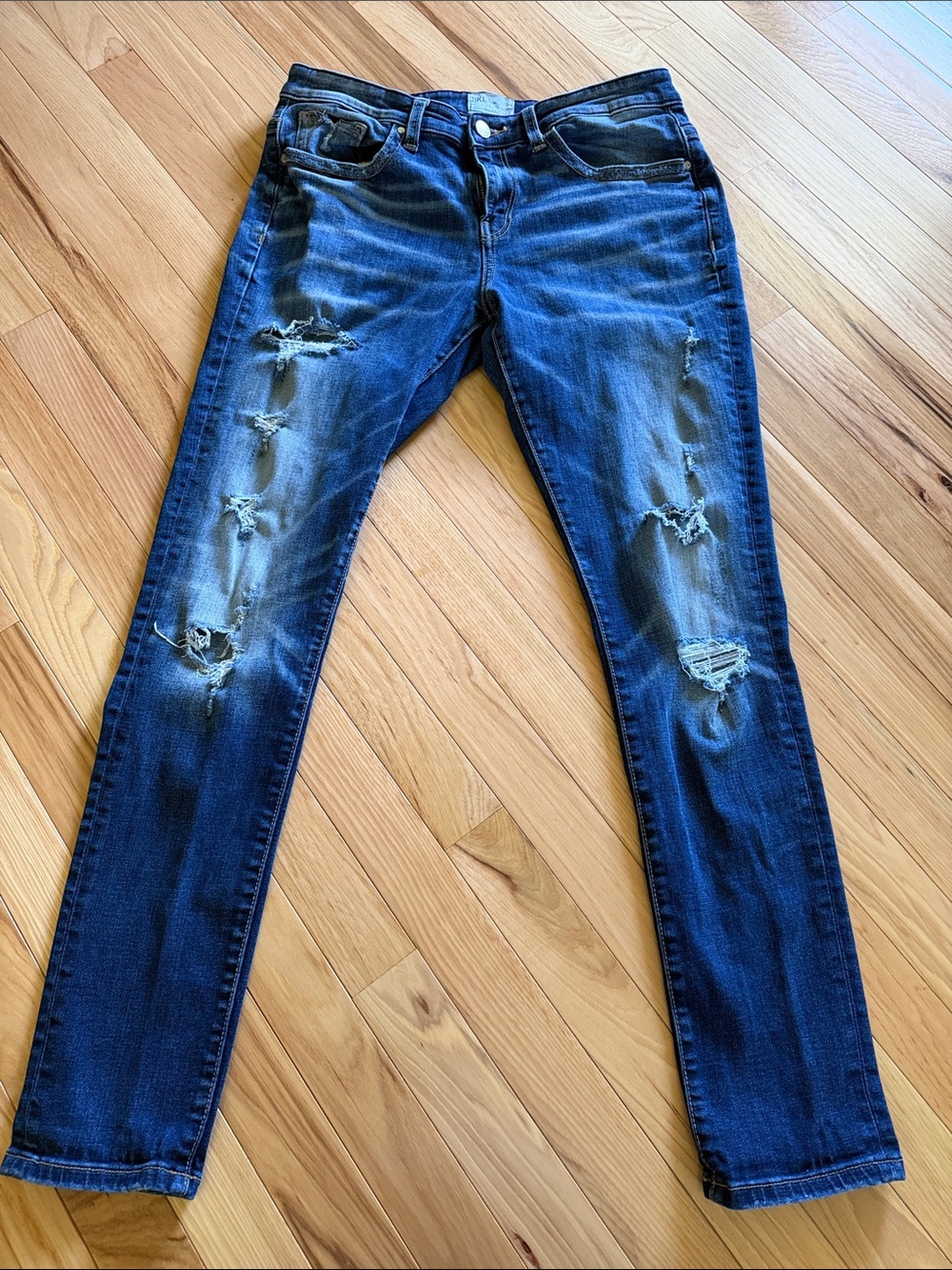 Buckle Payton Distressed Dark Blue Skinny Jeans